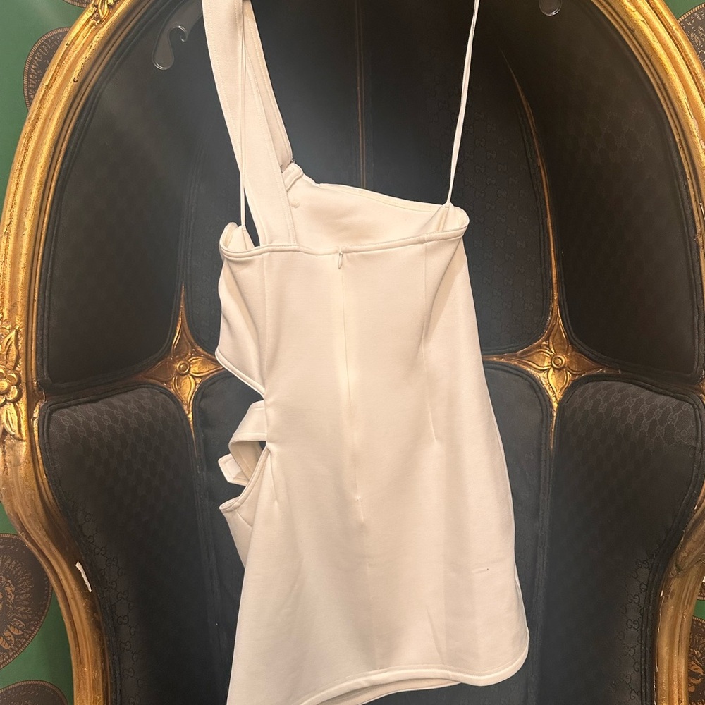 AREA Crystal Buckle Mini White Dress with Rhinestone Detail, Size M, Never worn - Picture 8 of 12